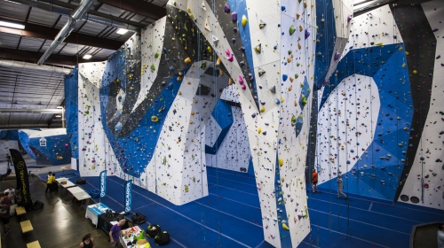 Movement Golden (former Earth Treks)