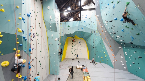 Touchstone Pacific Pipe Climbing