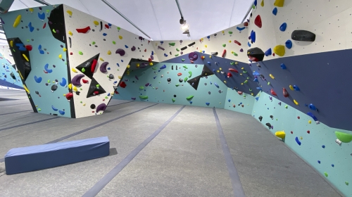 Deva Wall