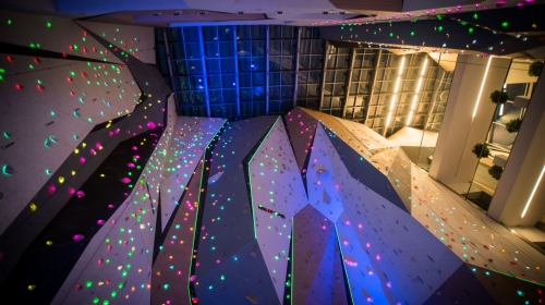 Momentum Climbing & Fitness