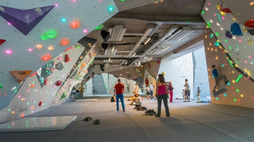 Momentum Climbing & Fitness