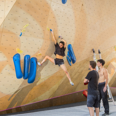 NiklasWeichmann-CloeCoscoy-AndreNeres-setting-w-KilterHolds