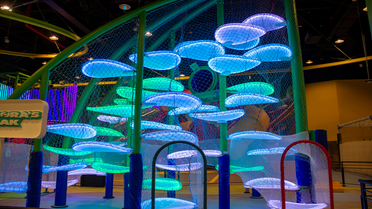 cloud climb - UAE-Dubai-Glitch -Al-Ghurair-Centre