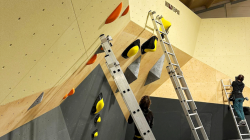 The Tide Climbing Centre – Mezzanine Boulders