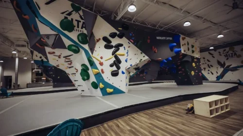 Alta Boulders