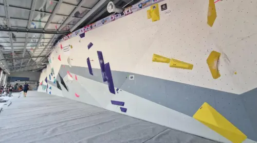 Helsingin Kiipeilykeskus – Competition Boulder Wall Extension
