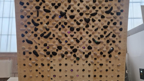 Blocs & Walls – Adjustable Tension Board