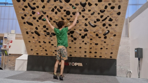Blocs & Walls – Adjustable Tension Board
