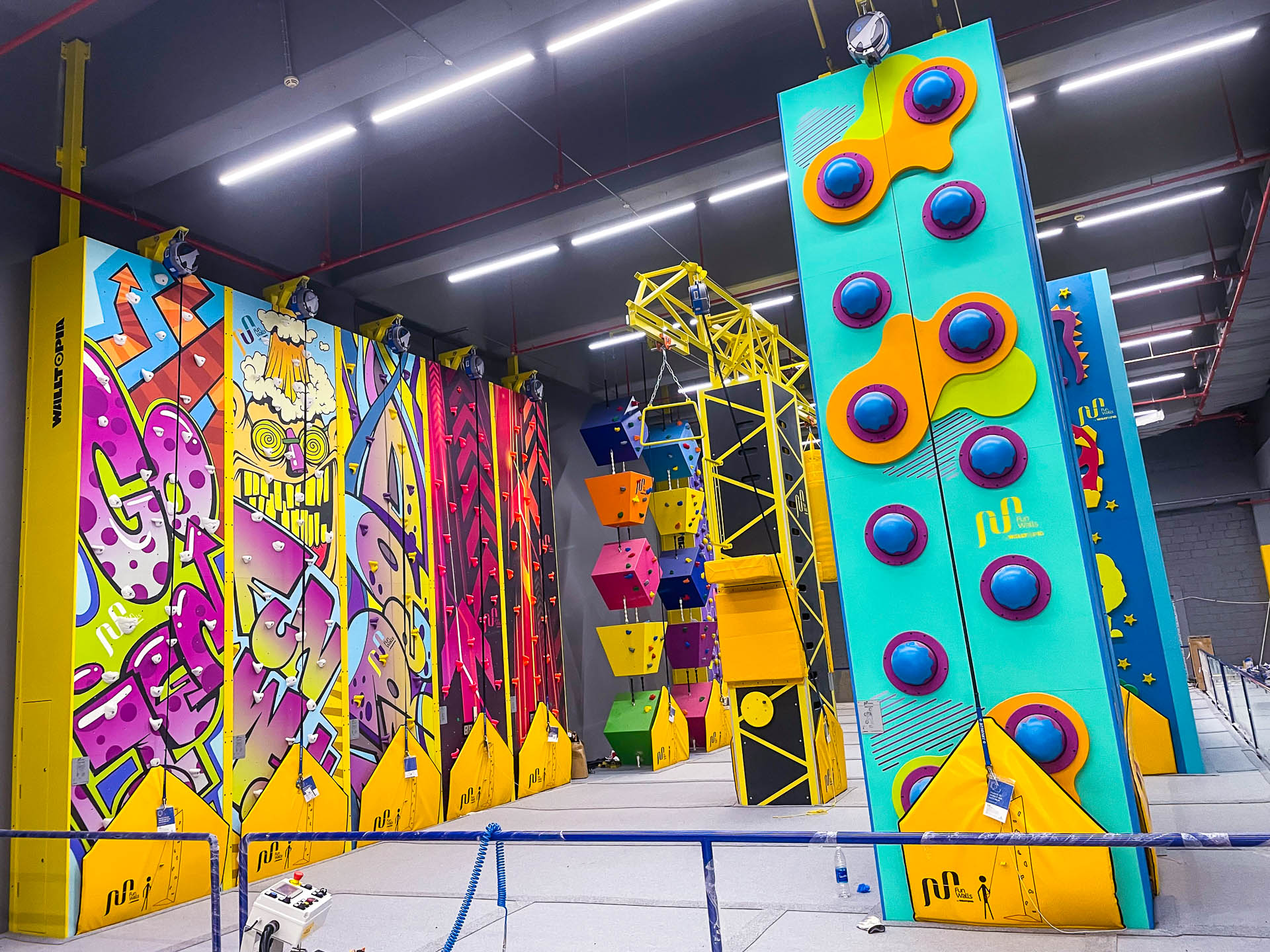 Walltopia Net Maze, Adventure Train, Ropes Course, Rollglider, Fun Walls and Cloud Climb in Nomad Entertainment, Kuwait. Active entertainment Fun climbs in a shopping center